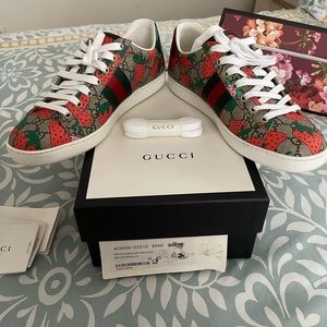 Gucci sneakers